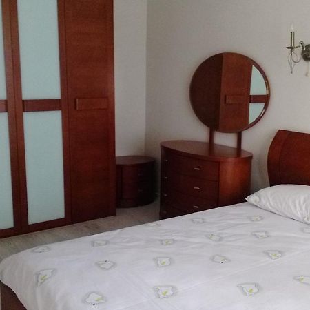 Apartment On Prospiekt Pobiedy 18 Kiev Luaran gambar