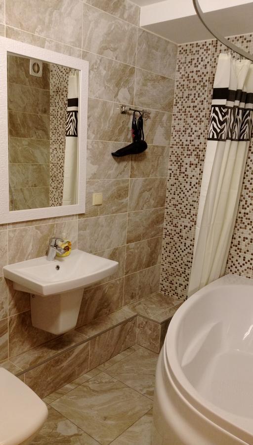 Apartment On Prospiekt Pobiedy 18 Kiev Luaran gambar