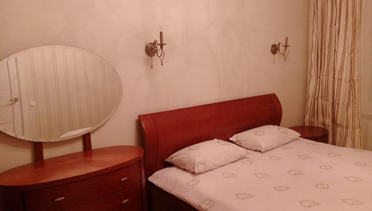 Apartment On Prospiekt Pobiedy 18 Kiev Luaran gambar